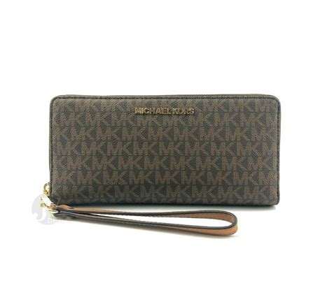 michael kors jet set signature travel continental brown|Jet Set Travel Large Leather Continental Wallet .